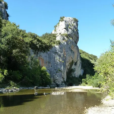 Aux Portes De L'ardeche Et Des Cevennes Casa de Férias *
